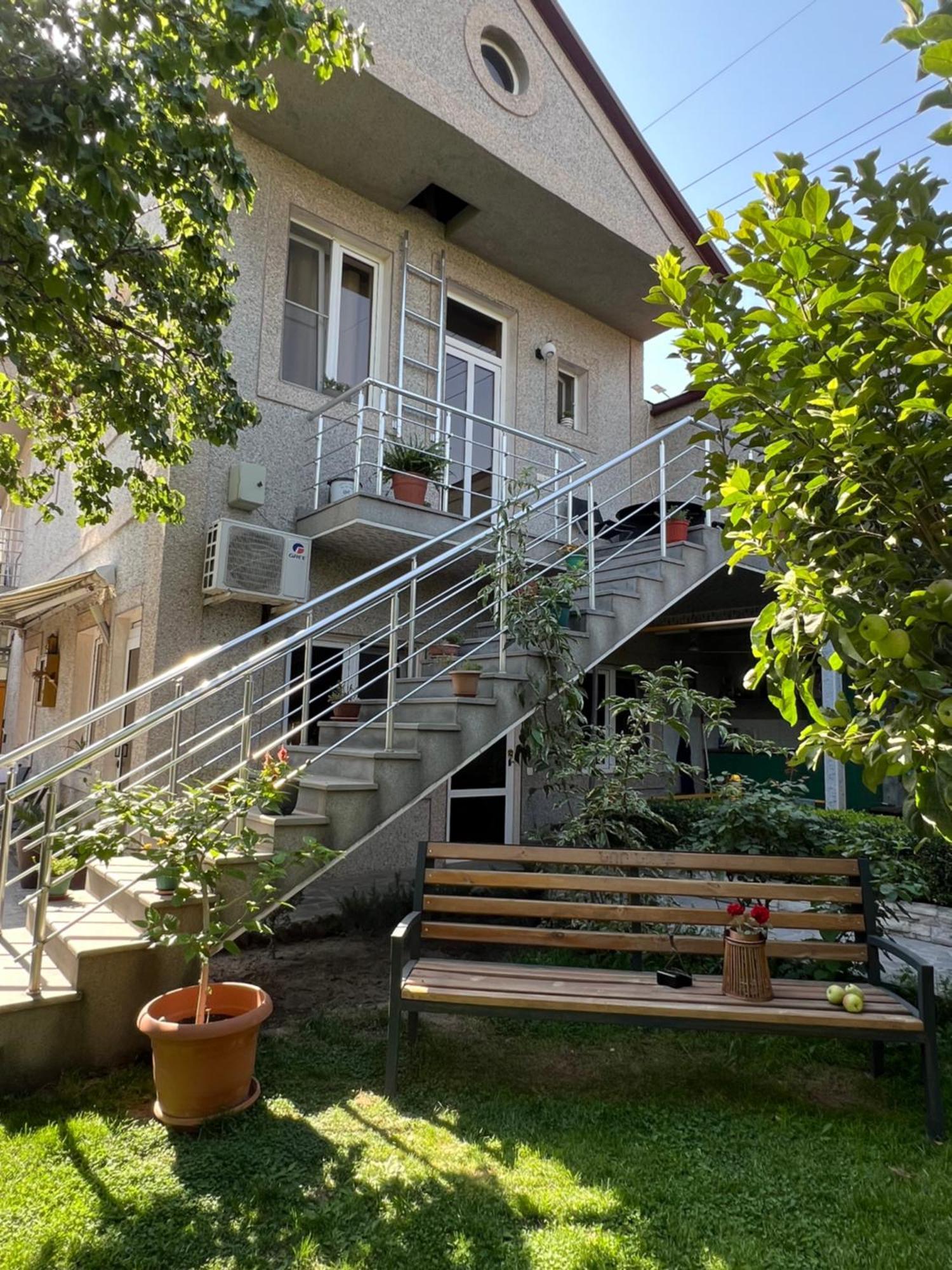 Yerevan Modern Holiday Apartment מראה חיצוני תמונה